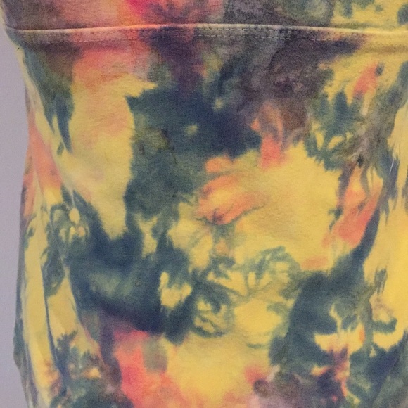 Mezon Santa Cruz USA tie dyed tank detailed ribbon - Picture 7 of 12